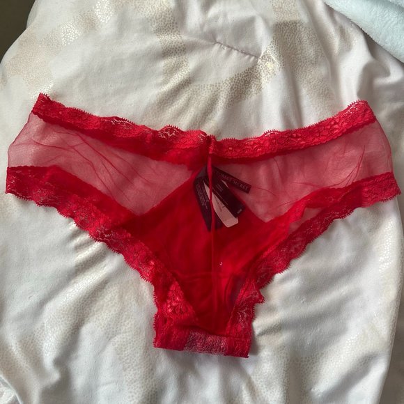 Victoria’s Secret cheeky red sequin sheer underwear panties size medium nwt - Picture 7 of 7